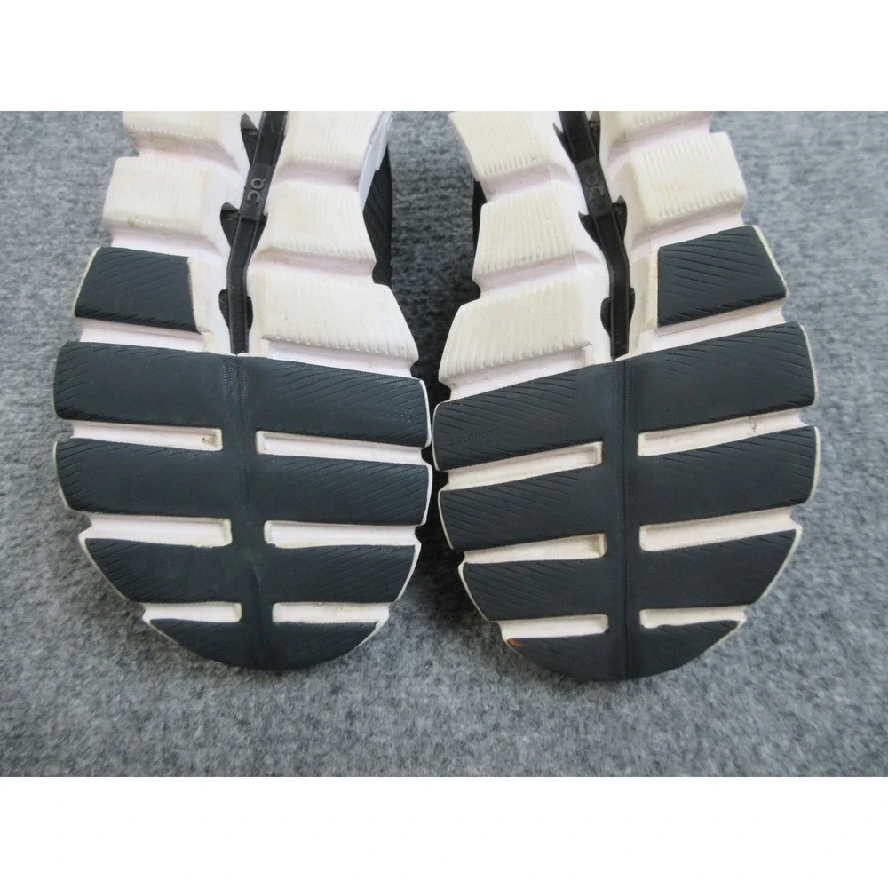 On Cloudstratus Shoes Womens Size 9 Swiss Engineering Running Athletic Sneakers